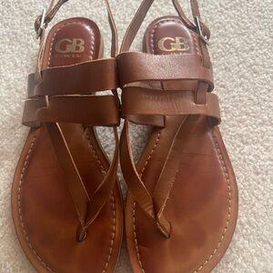 Gianni Bini Tan Leather Strappy T‑Bar Sandals